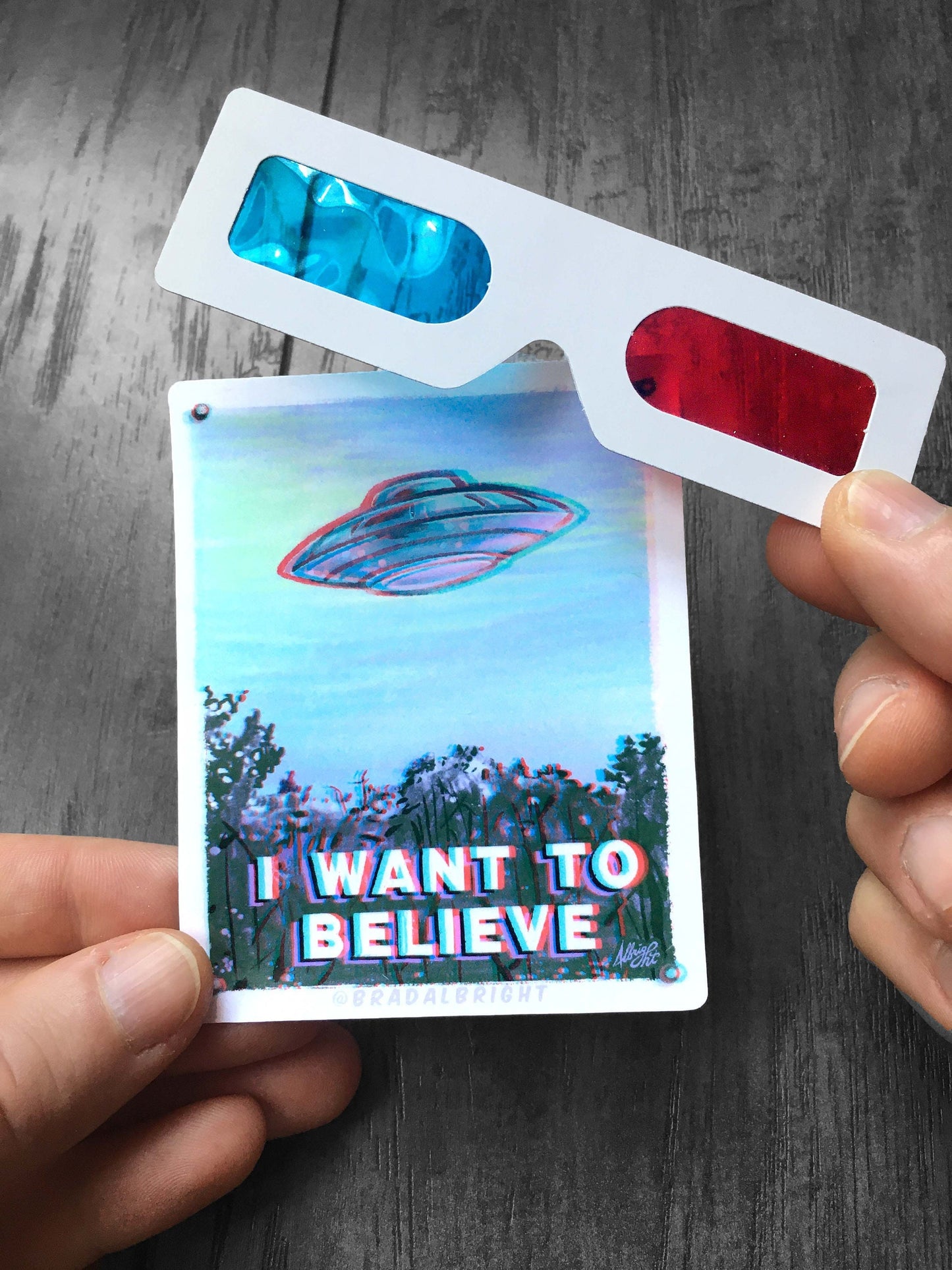 I Want To Believe Sticker with Mini 3D Glasses - Mulder UFO Mini Poster - Weatherproof Decal